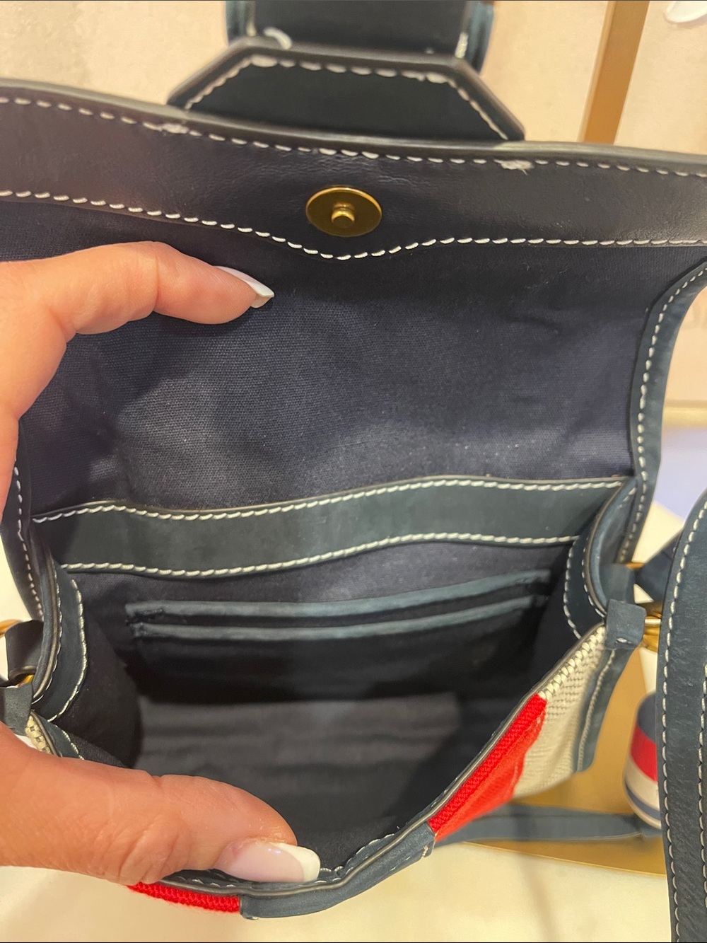 NWT Tory Burch Navy, Red and Cream Striped Crossbody Bag - Picture 6 of 6